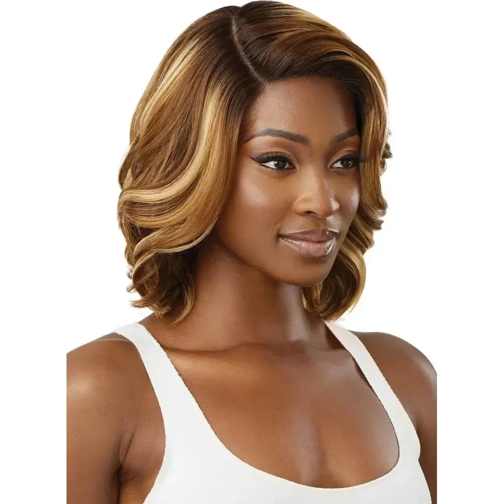 Outre Lace Front Synthetic HD Lace Front Wig - Moriah thumbnail 4
