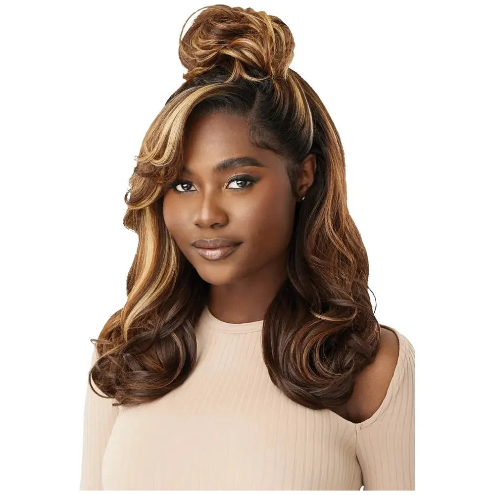 Outre Melted Hairline Synthetic HD Lace Front Wig - Shelby thumbnail 4