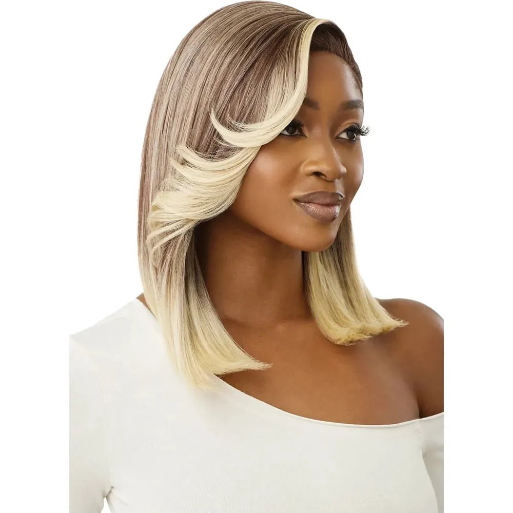 Outre Lace Front Synthetic HD Lace Front Wig - Ellis thumbnail 4