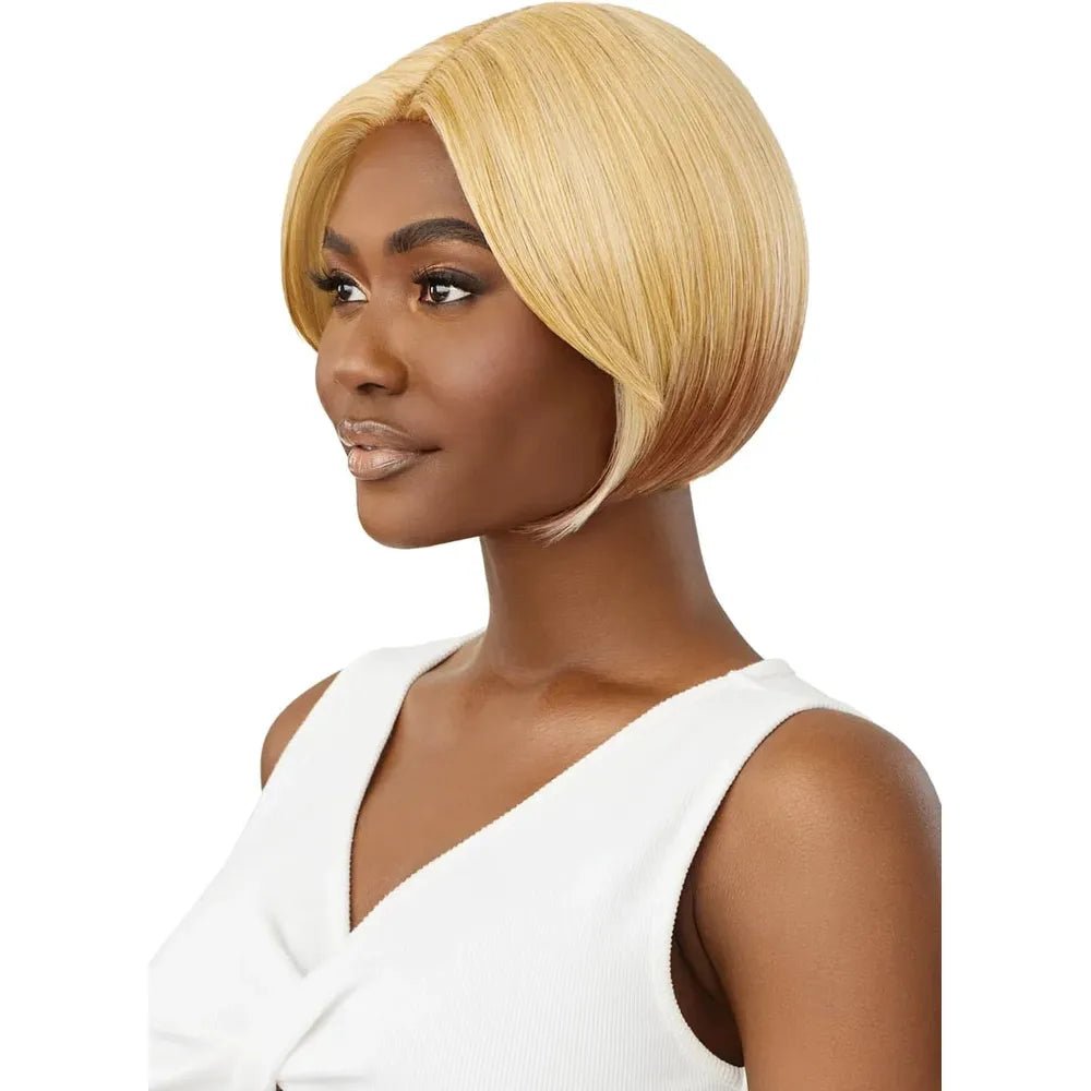 Outre Lace Front Synthetic HD Lace Front Wig - Gio thumbnail 4