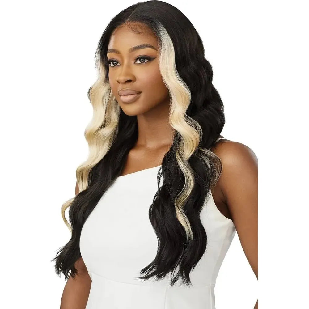 Outre Perfect Hairline Synthetic HD Lace Front Wig - Elanor thumbnail 4