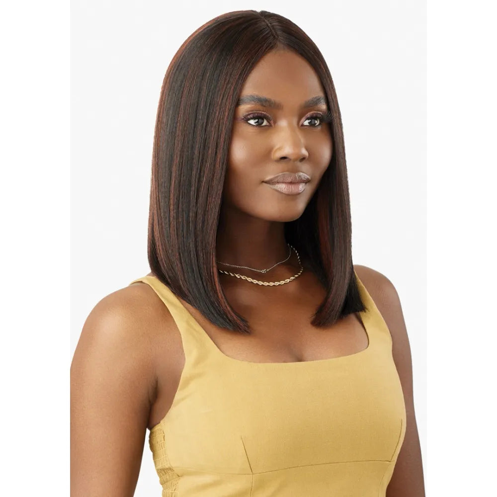 Outre The Daily Wig Synthetic Wig - Daily 9 thumbnail 3