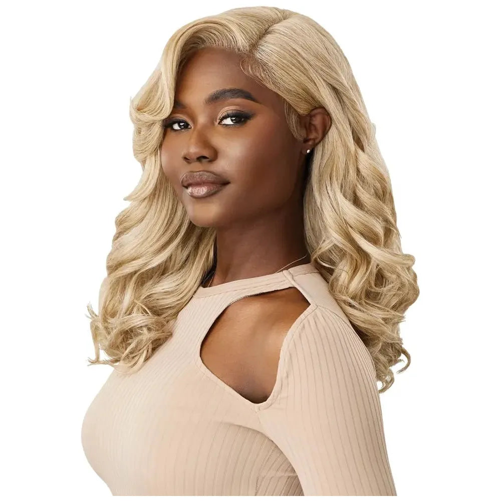 Outre Melted Hairline Synthetic HD Lace Front Wig - Shelby thumbnail 3