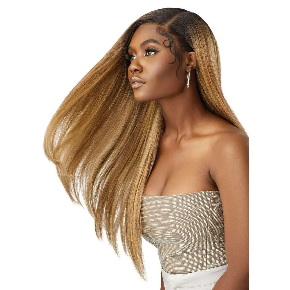 Outre Melted Hairline Swirlista HD Synthetic Lace Front Wig - Swirl 101 thumbnail 3