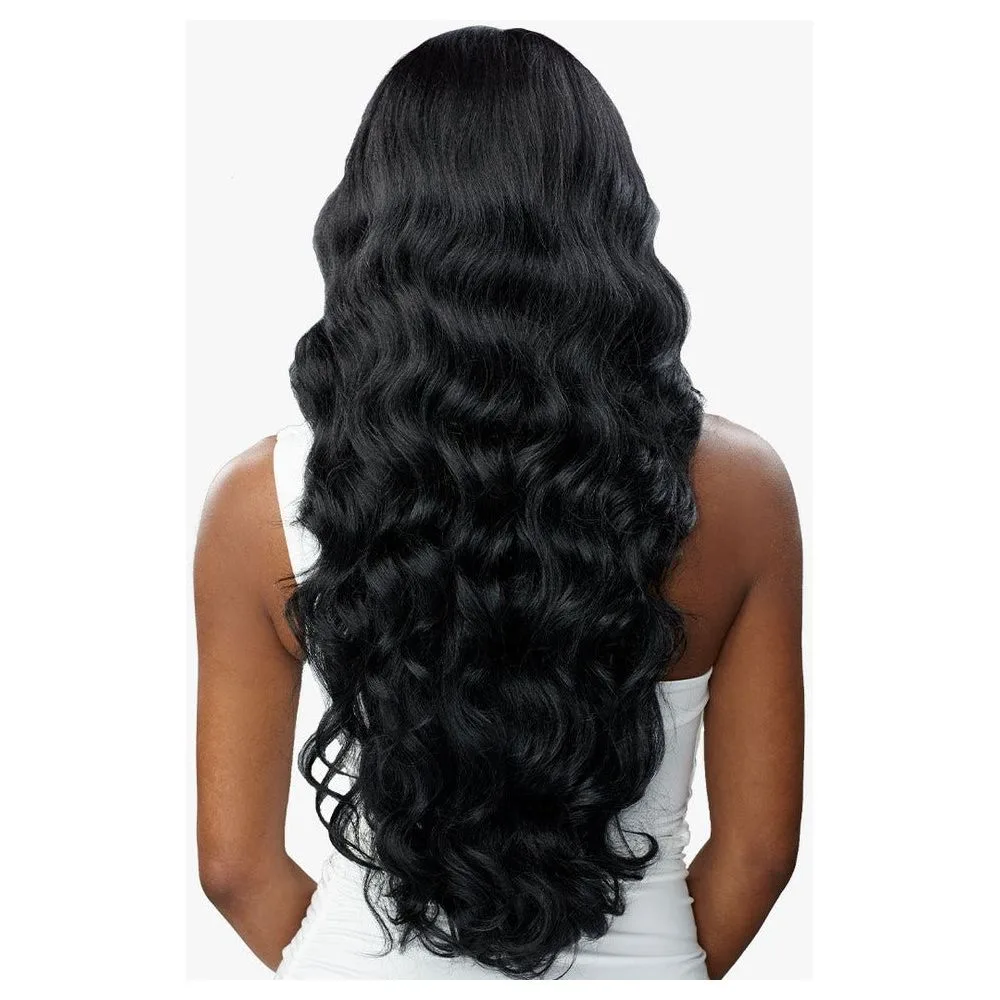 Sensationnel Butta Lace HD Synthetic Lace Front Wig - Curly Body 26” thumbnail 2
