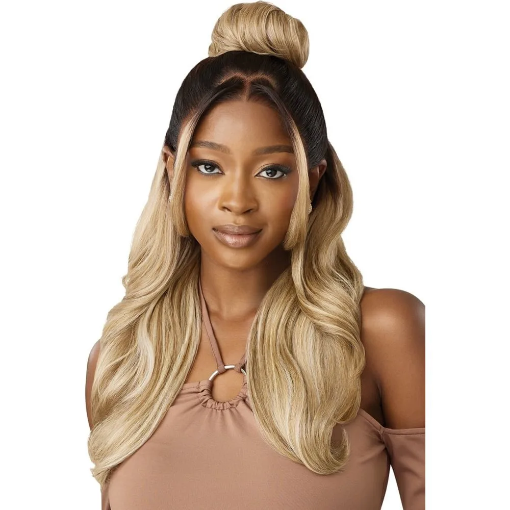 Outre Perfect Hairline 13x6 HD Lace Front Wig - Sierra thumbnail 5