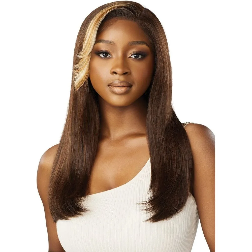 Outre Melted Hairline Synthetic Lace Front Wig - Amelia thumbnail 5