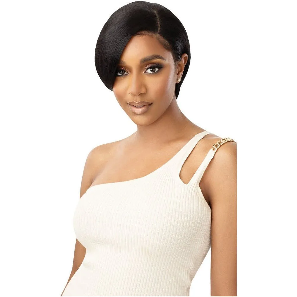 Outre Perfect Hairline HD 13x4 Transparent Synthetic Lacefront Wig - Luxy thumbnail 5