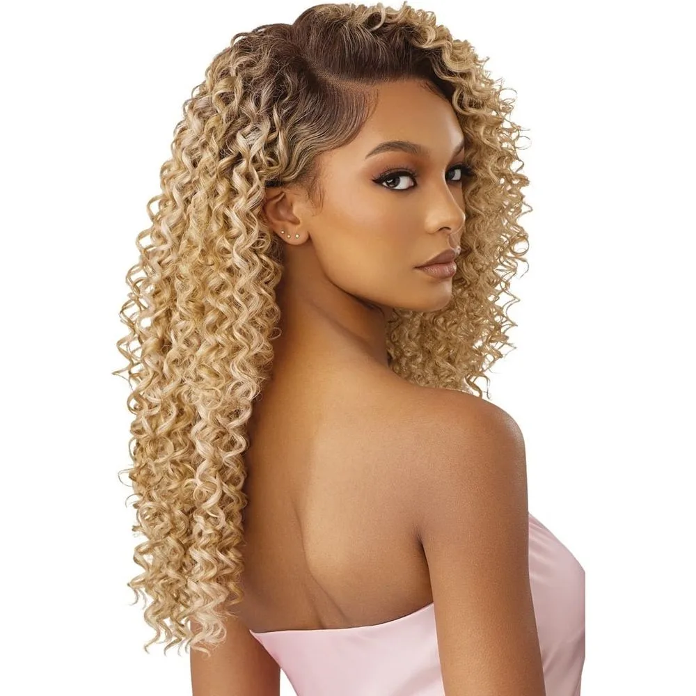 Outre Airtied HD Lace Wig - Dominican Curly 22” thumbnail 3