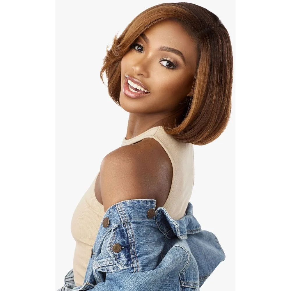 Sensationnel Curls Kinks & Co. Kinky Edges Y‑Part Wig – Kinky Chic Bob 12″ thumbnail 5