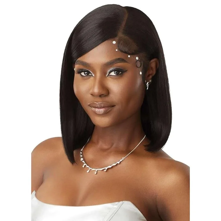 Outre Melted Hairline Swirlista HD Synthetic Lace Front Wig - Swirl 105 thumbnail 3