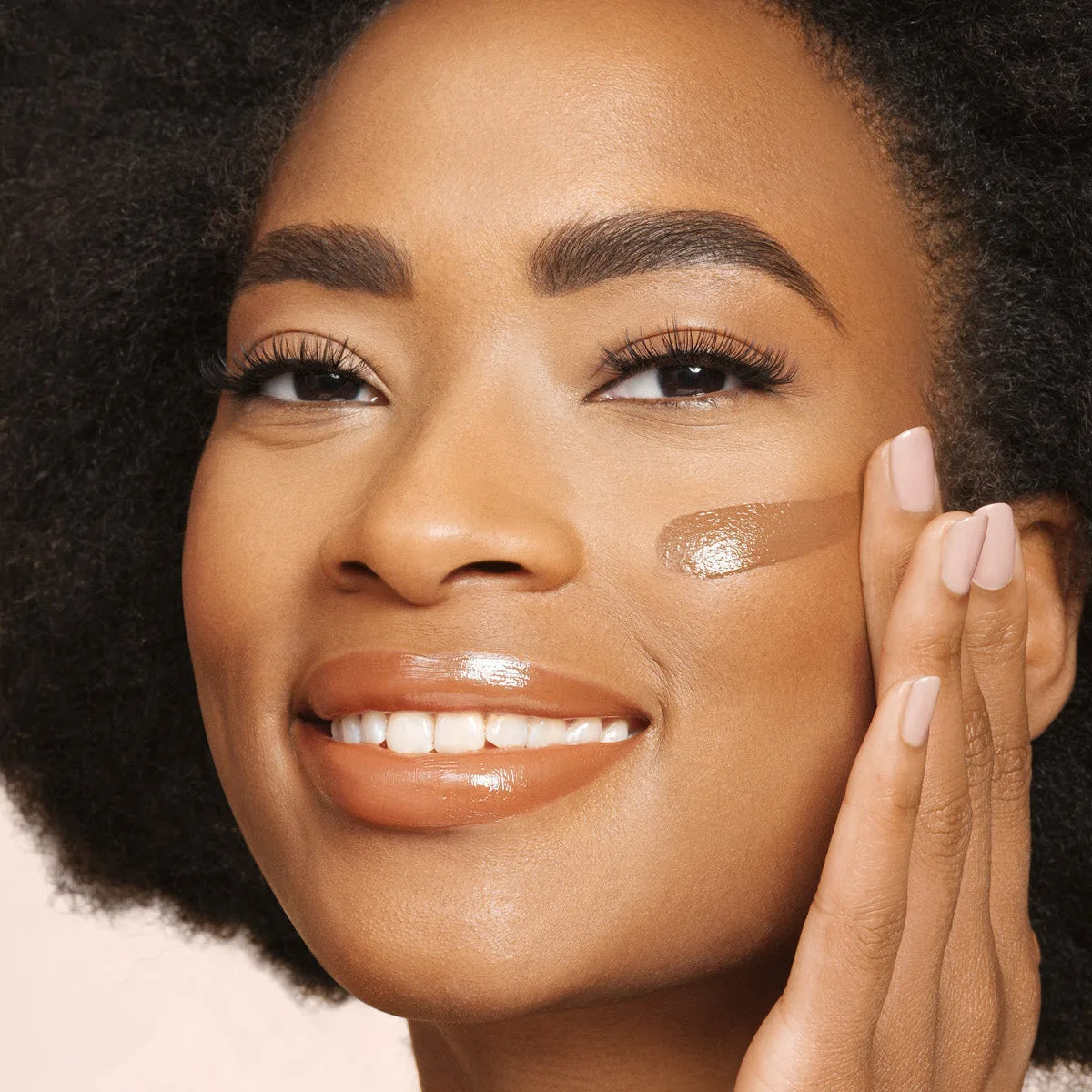 Perfection Concealer thumbnail 4